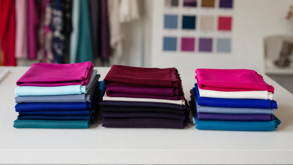 Comparaison visuelle des trois sous-types hiver et leurs palettes distinctes